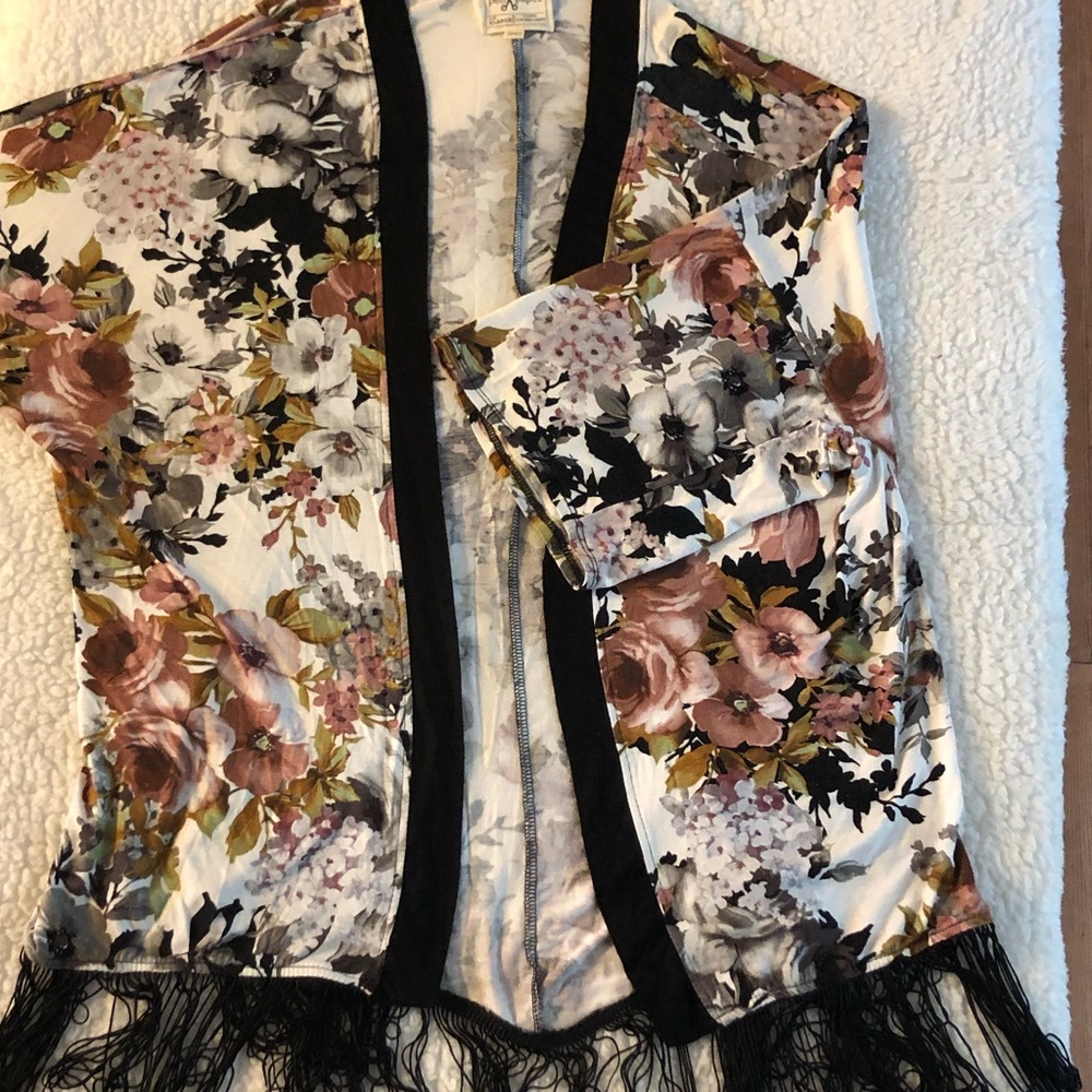 Floral coverup with tassels